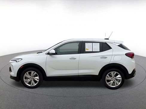 Used 2025 Buick Encore GX Preferred FWD image 10