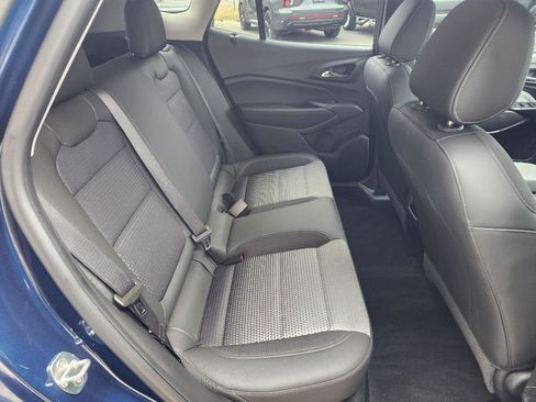 Used 2024 Chevrolet Trax LT w/ Driver Confidence Package image 9