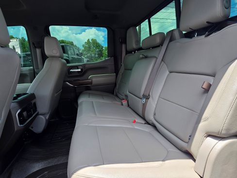 Used 2019 GMC Sierra 1500 SLT w/ SLT Premium Plus Package AWD/4WD image 20