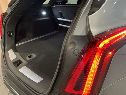 Certified 2025 Cadillac XT5 Premium Luxury image 15