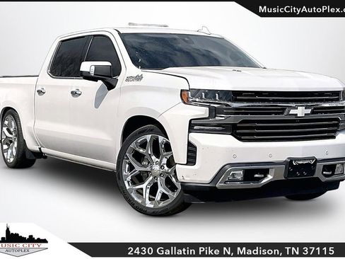 Used 2021 Chevrolet Silverado 1500 High Country w/ Technology Package AWD/4WD image 1
