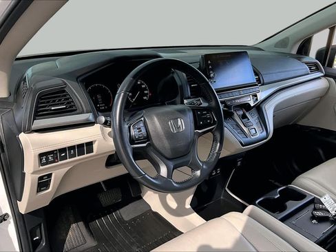 Certified 2025 Honda Odyssey EX-L image 17