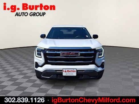 Certified 2026 GMC Terrain Elevation AWD/4WD image 2