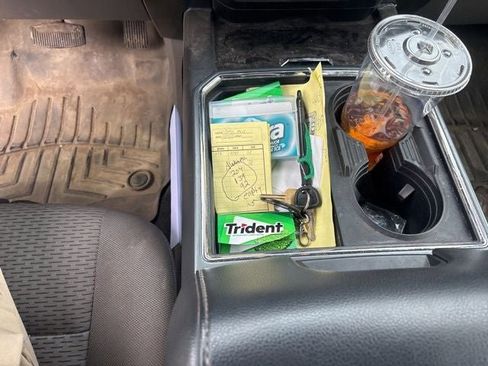 Used 2022 Ford F550 XLT image 28