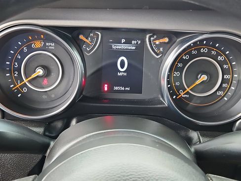 Used 2023 Jeep Wrangler Sport AWD/4WD image 18