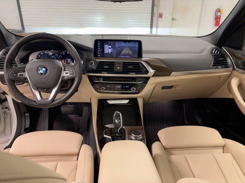 Used 2019 BMW X3 sDrive30i w/ Premium Package image 16