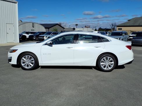 Used 2023 Chevrolet Malibu LT image 3