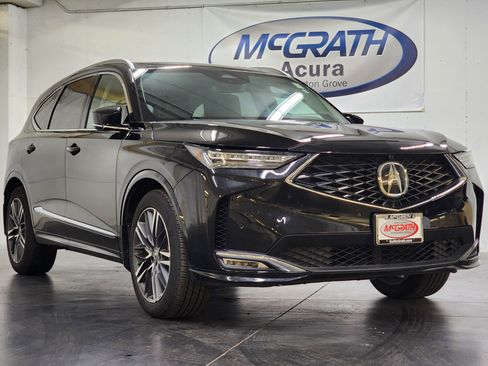 Used 2025 Acura MDX SH-AWD w/ Advance Package image 2
