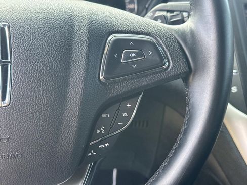 Used 2015 Lincoln MKC FWD w/ Equipment Group 101A Select image 23