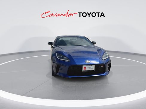 Certified 2025 Toyota GR86 Premium w/ ALL Weather Mat Package (TMS) RWD image 3
