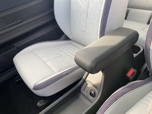 New 2026 MINI Cooper S FWD image 40
