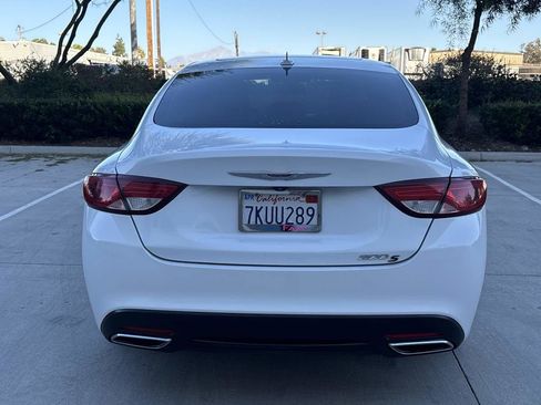 Used 2015 Chrysler 200 S w/ Navigation & Sound Group I image 4