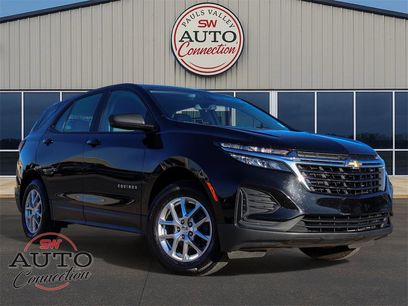 Used 2023 Chevrolet Equinox LS w/ LPO, Floor Liner Package