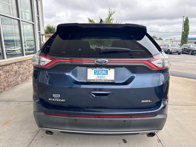 Used 2017 Ford Edge SEL w/ Equipment Group 201A FWD image 4