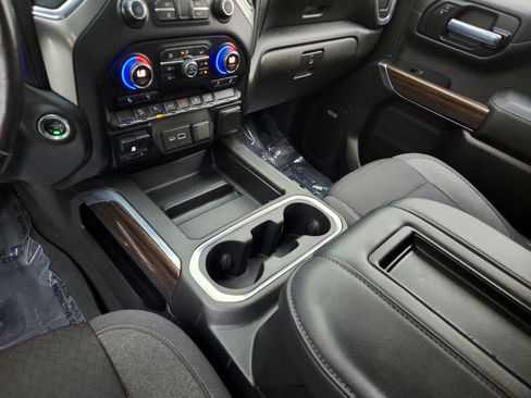 Used 2020 Chevrolet Silverado 1500 LT Trail Boss AWD/4WD image 21