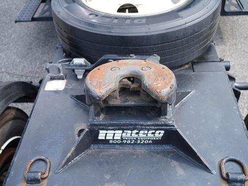 Used 2019 Ford F650 2WD Crew Cab Super Duty image 10