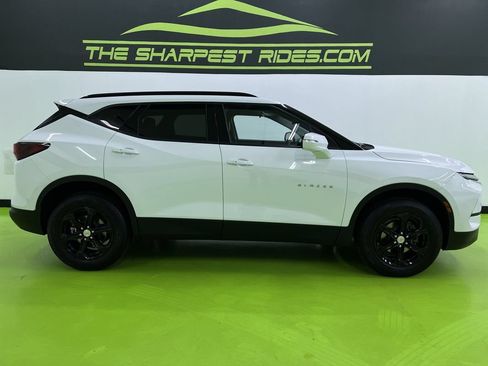 Used 2024 Chevrolet Blazer LT AWD/4WD image 11