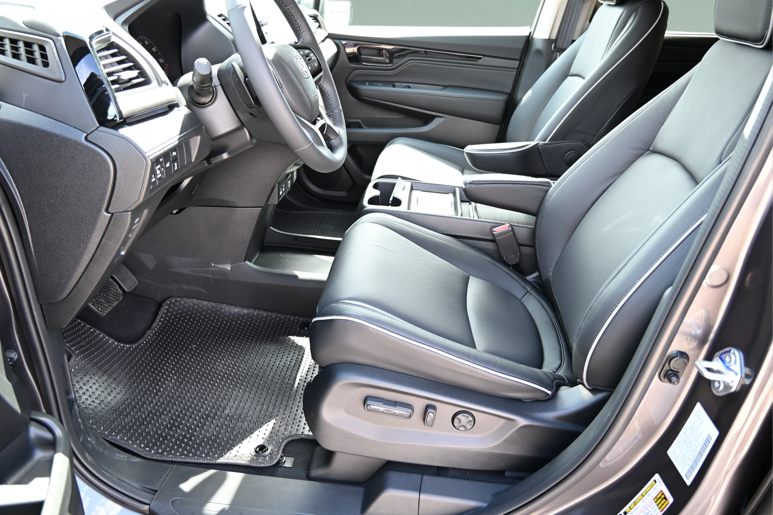 New 2027 Honda Odyssey Touring image 21