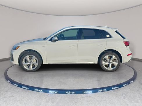 Used 2023 Audi Q5 2.0T Premium Plus w/ Premium Plus Package AWD/4WD image 9
