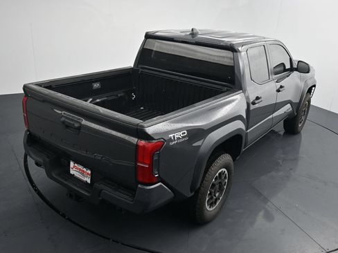 Used 2024 Toyota Tacoma TRD Off-Road AWD/4WD image 32