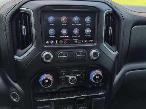Used 2021 GMC Sierra 1500 AT4 AWD/4WD image 14