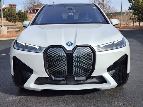 Certified 2025 BMW iX M60 image 10