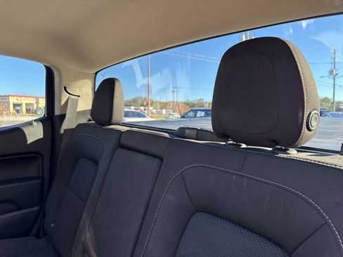 Used 2021 Chevrolet Colorado LT image 20