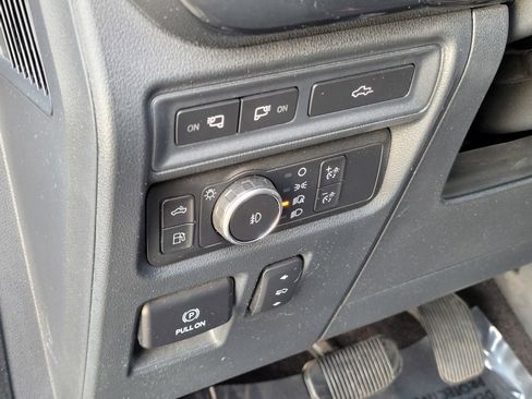 Used 2022 Ford F150 XLT w/ Equipment Group 302A High image 18