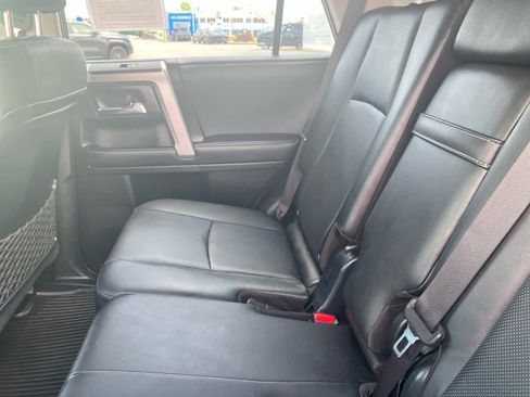 Used 2023 Toyota 4Runner Limited AWD/4WD image 42