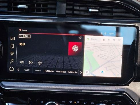 Used 2024 GMC Sierra 2500 AT4 w/ Technology Package image 23