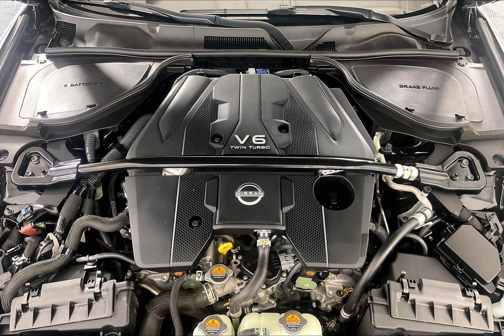 Used 2025 Nissan Z Performance w/ Floor Mat Package RWD image 12