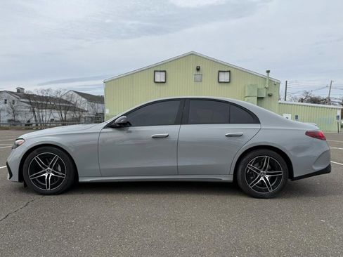 Used 2024 Mercedes-Benz E 450 4MATIC Sedan image 4