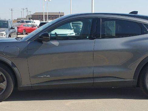 Used 2023 Ford Mustang Mach-E Select image 5