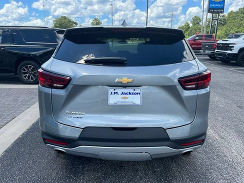 Used 2023 Chevrolet Blazer LT w/ Driver Confidence Package FWD image 5