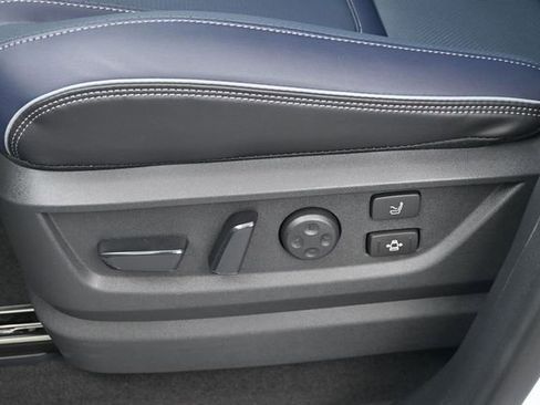 New 2026 INFINITI QX80 4WD image 12