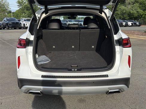 Used 2024 INFINITI QX50 Luxe AWD/4WD image 28