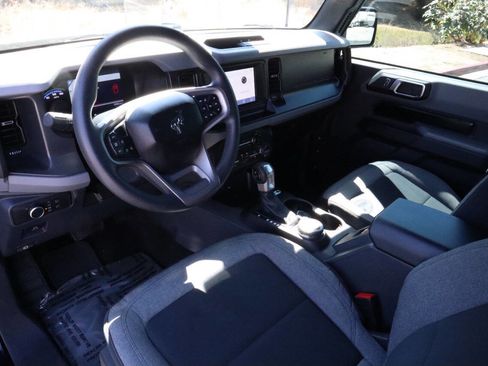 Used 2022 Ford Bronco 2-Door image 23