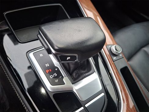 Used 2023 Audi A4 2.0T Premium Plus w/ Premium Plus Package image 17