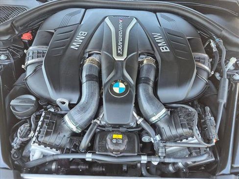 Used 2019 BMW M550i xDrive AWD/4WD image 22