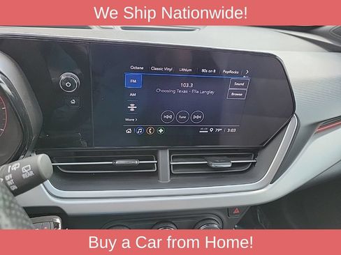Used 2024 Chevrolet Trax RS FWD image 18