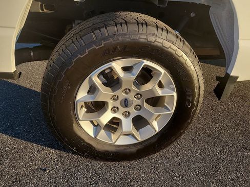 Used 2023 Ford F150 XLT image 5