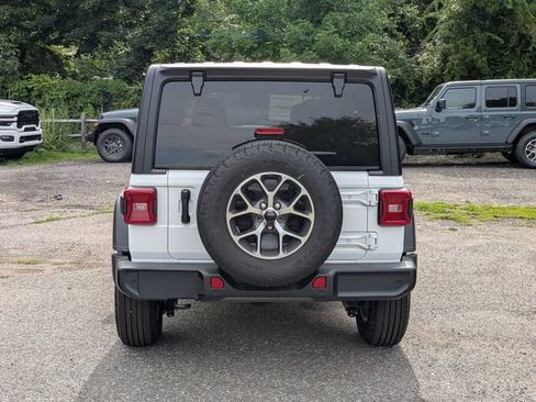 New 2026 Jeep Wrangler Unlimited Sport AWD/4WD image 4