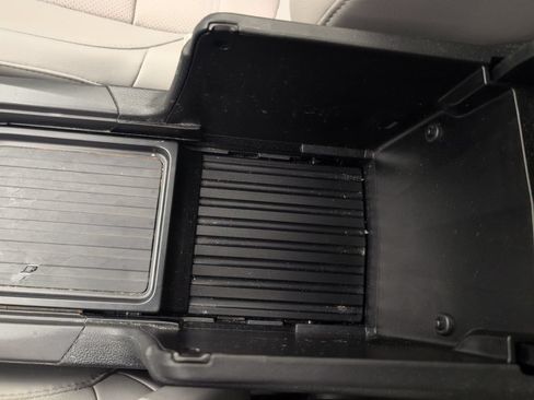 Used 2020 Honda CR-V EX-L image 38