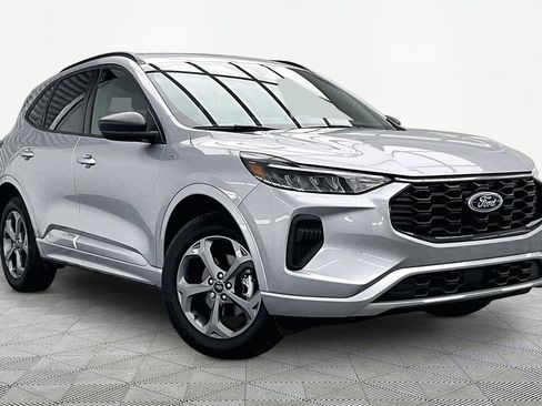 Used 2024 Ford Escape ST-Line w/ Tech Pack #1 AWD/4WD image 12