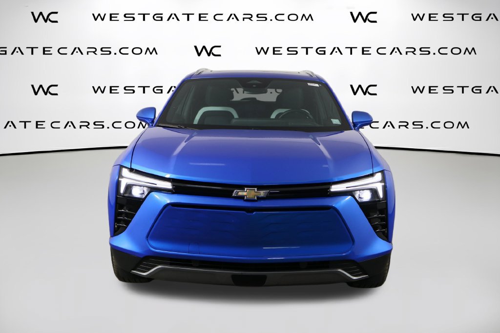 Used 2024 Chevrolet Blazer EV LT AWD/4WD image 2
