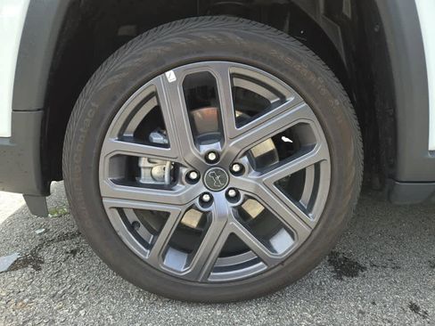 Used 2026 Jeep Compass Limited AWD/4WD image 10