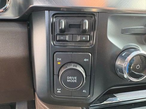 Used 2024 Ford F250 King Ranch w/ Chrome Package image 27