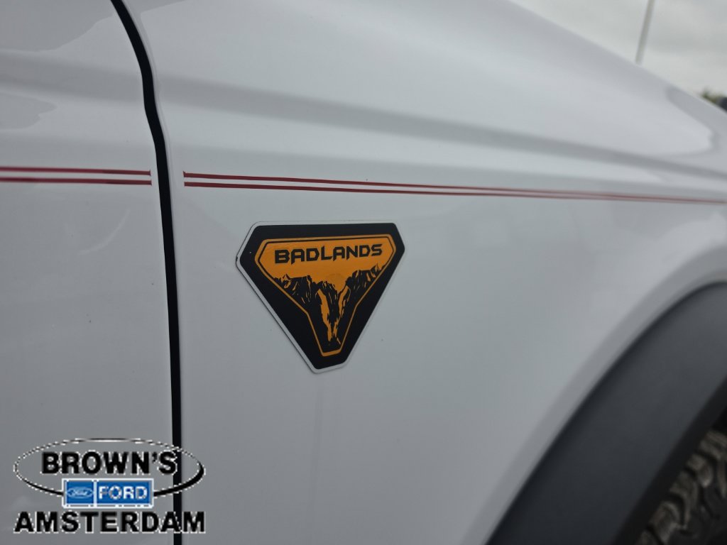 Used 2025 Ford Bronco Badlands AWD/4WD image 7