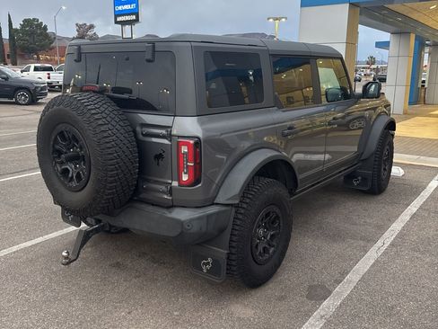 Used 2022 Ford Bronco Wildtrak image 4