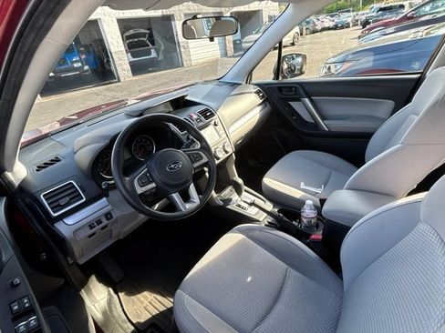 Used 2017 Subaru Forester 2.5i w/ Alloy Wheel Package AWD/4WD image 6